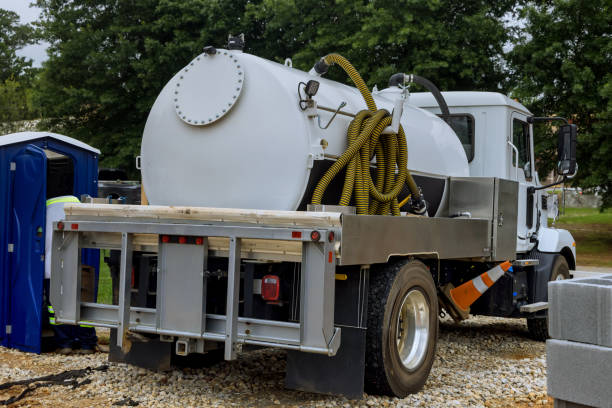Best Portable toilet rental cost  in Tracy, CA